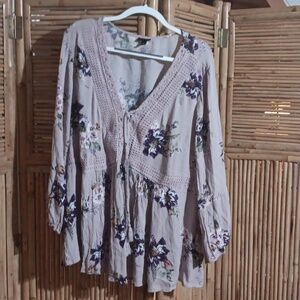 Beautifu Purple blouse with dark purple flowers
